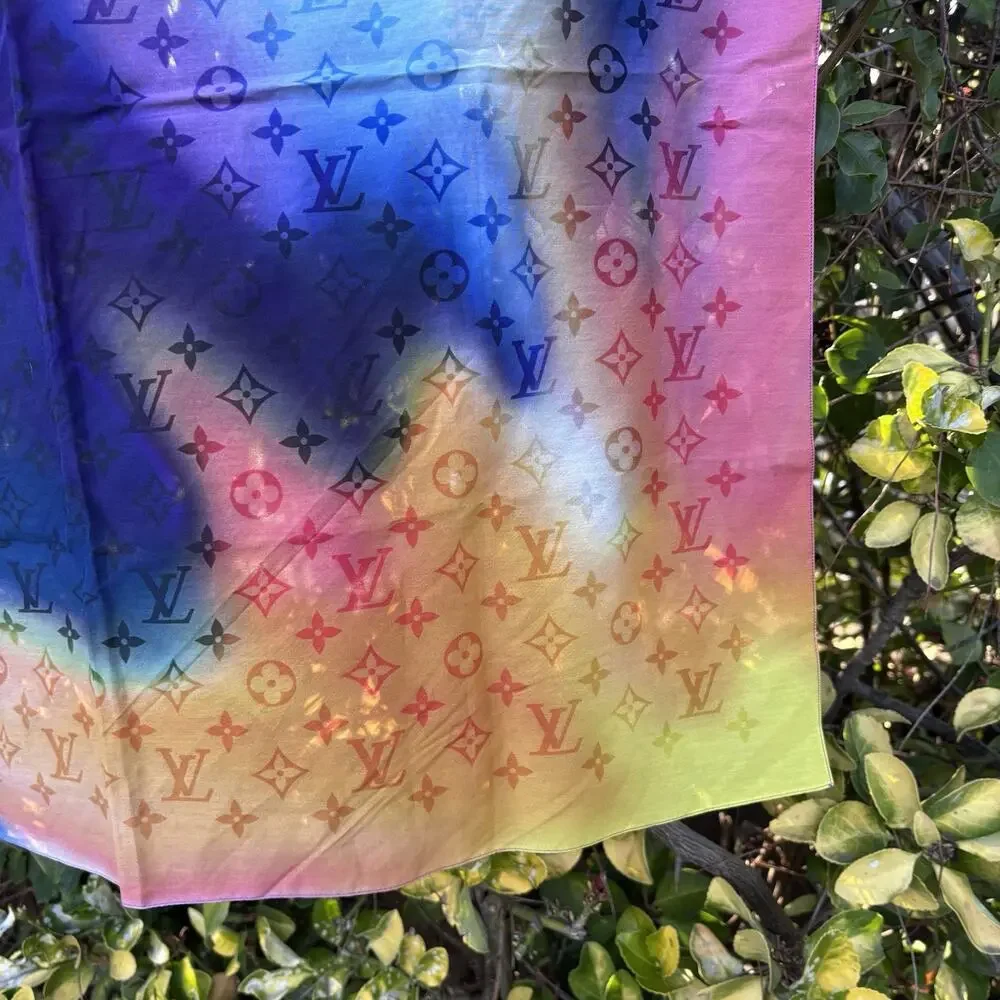 Louis Vuitton Tie Dye Monogram Bandana Pouch Cotton Silk M77033 Set